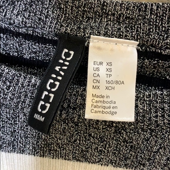 Striped long sleeve top - Picture 3 of 3